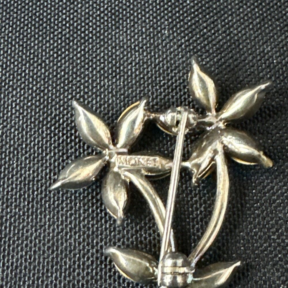 Vintage Monet Double Flower Rhinestone Marquise Crystal Pin Brooch - Picture 5 of 5